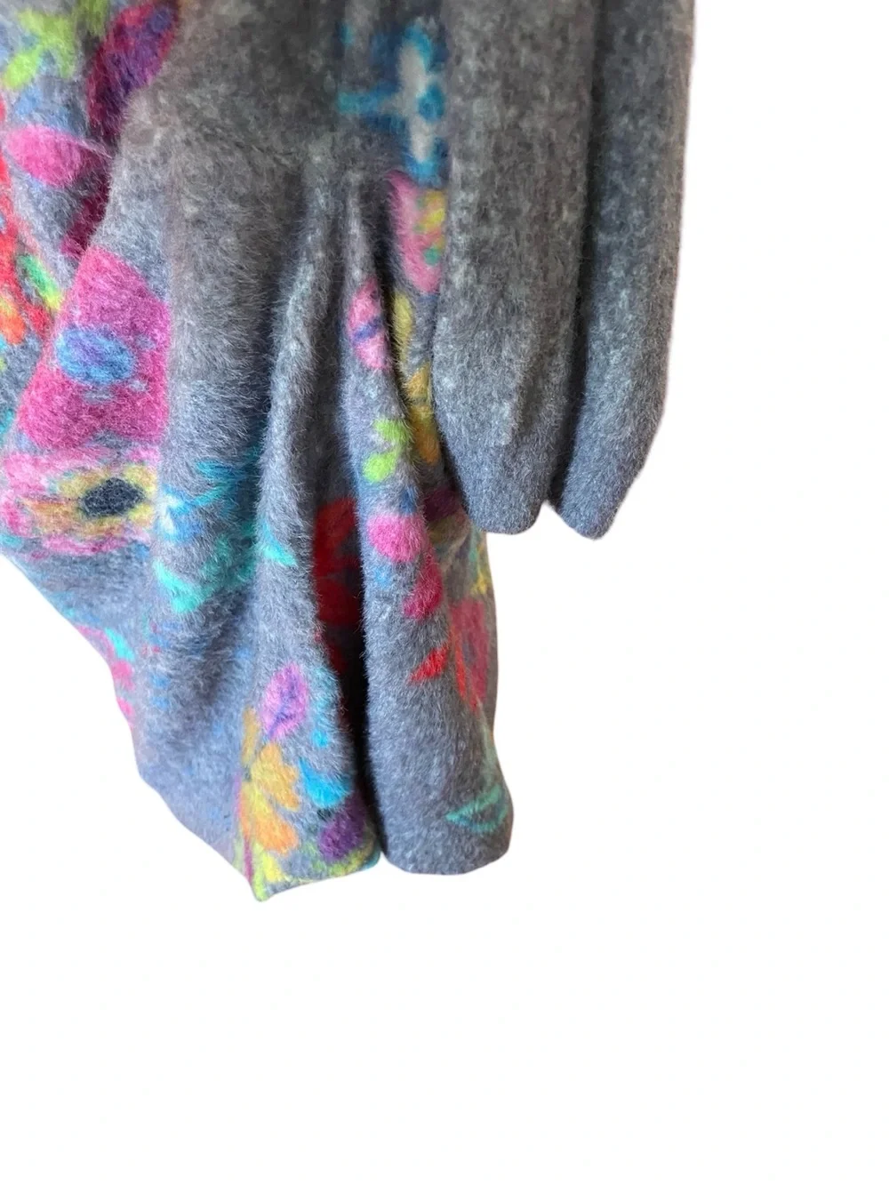 NATURAL LIFE FUZZY FLORAL MOCK NECK SWEATER L/XL - Picture 9 of 13